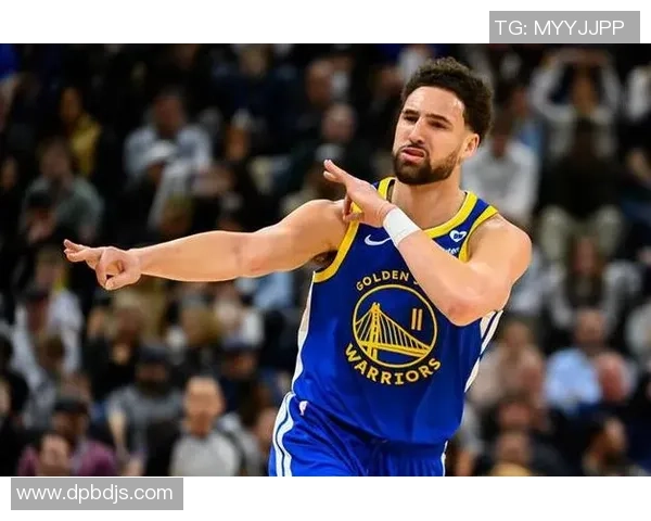 勇士与雷霆第六场对决汤普森表现出色助球队逆转胜利