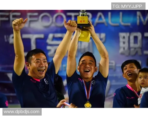 以球会友 满洲里市第二届“工会杯”中俄蒙员工足球约请赛圆满闭幕